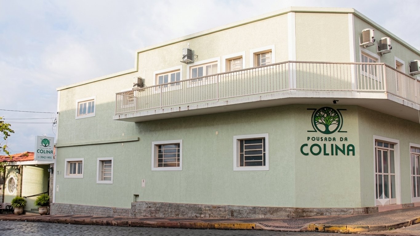 Fachada da Pousada da Colina